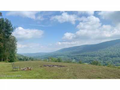 Residential Land For Sale in Stroudsburg, Pennsylvania