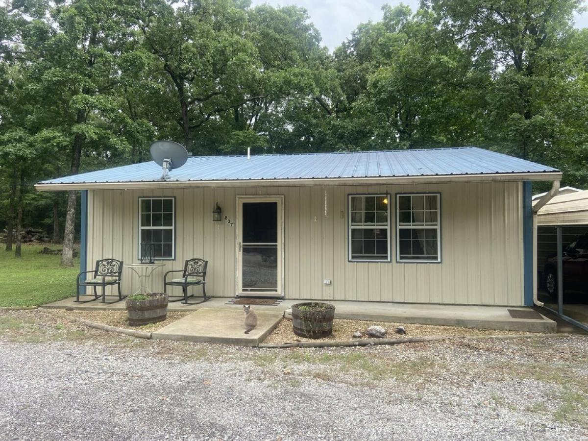 Picture of Home For Sale in Eucha, Oklahoma, United States