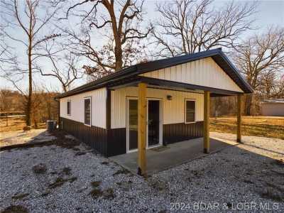 Home For Sale in Versailles, Missouri