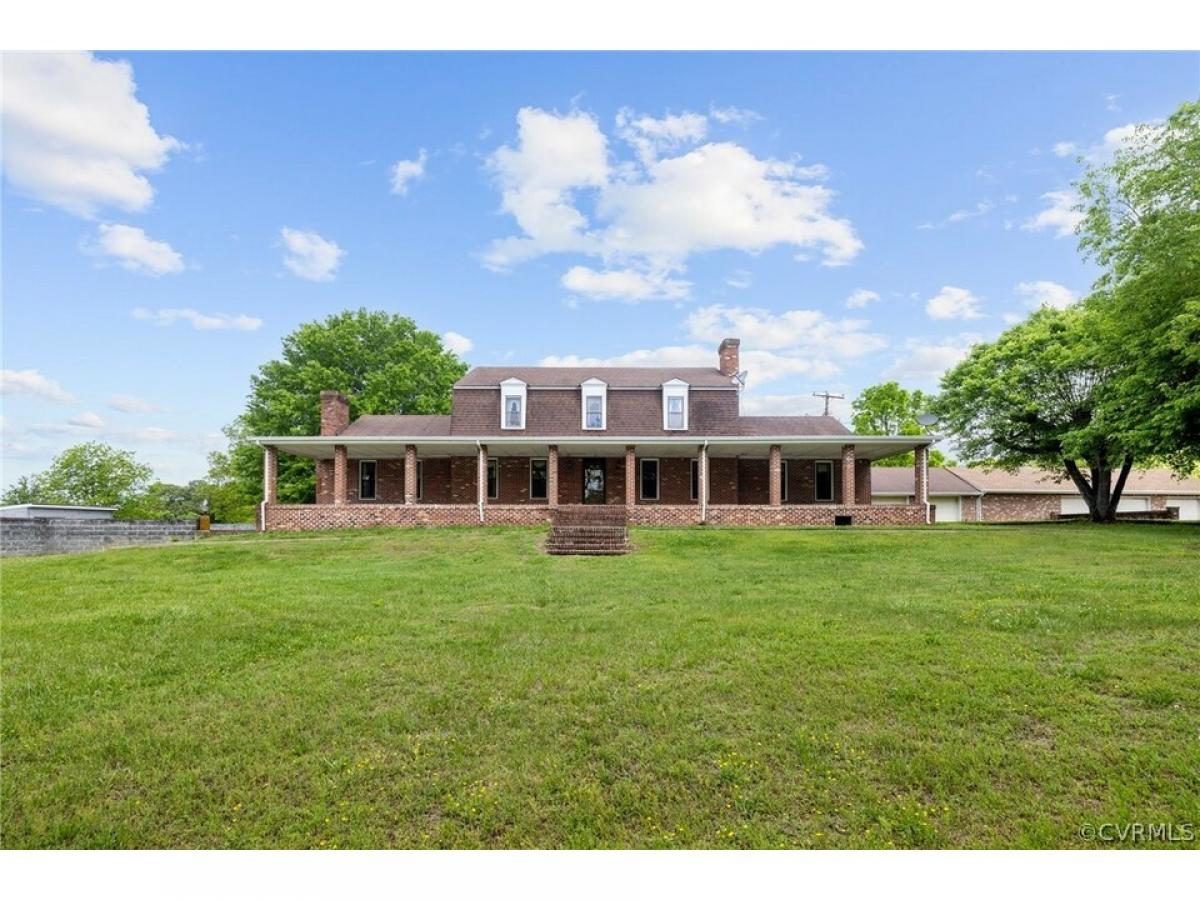 Picture of Home For Sale in Cartersville, Virginia, United States
