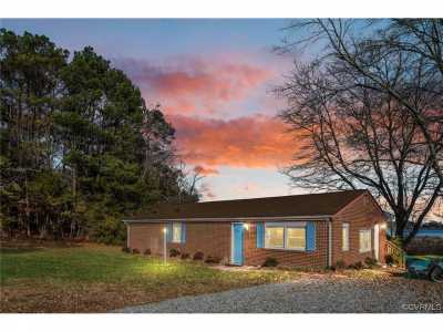 Home For Sale in Colonial Beach, Virginia