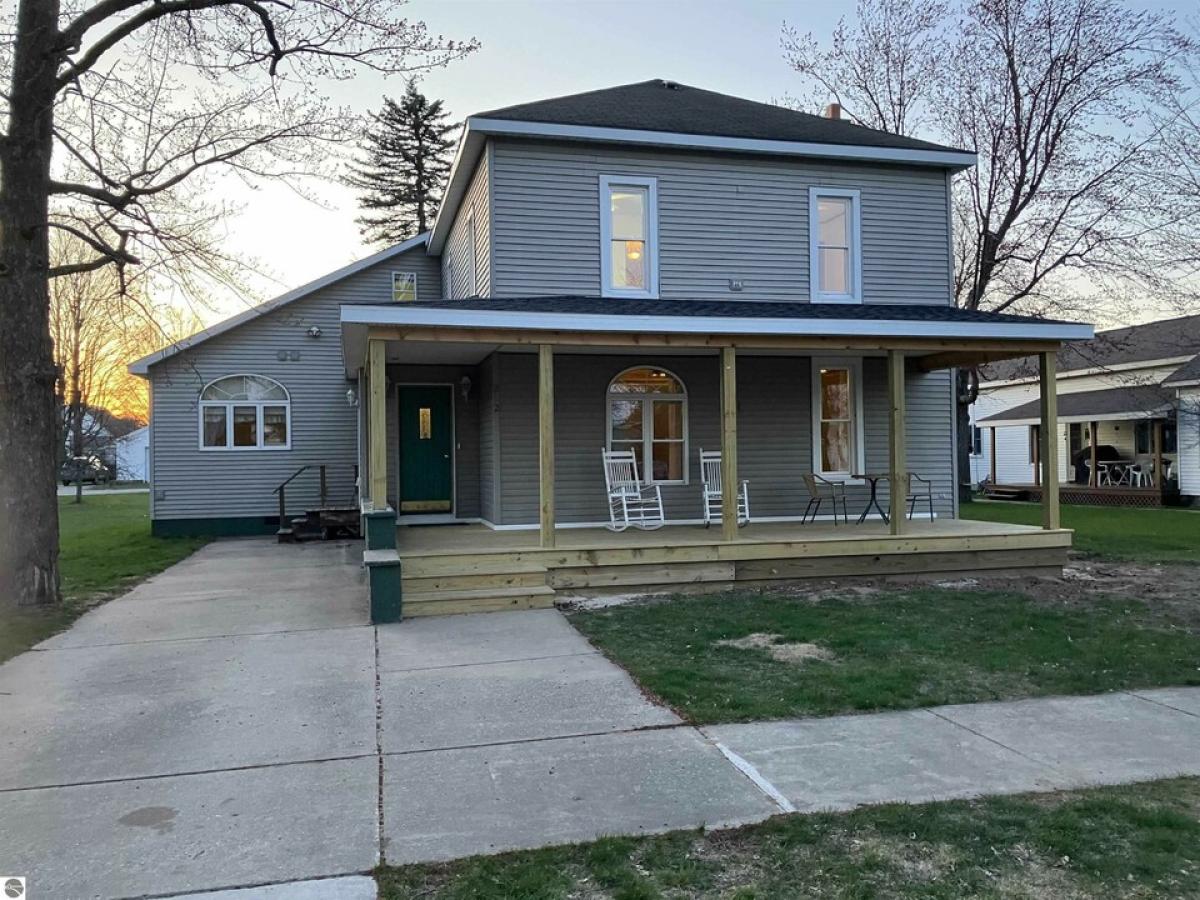 Picture of Home For Sale in Kalkaska, Michigan, United States