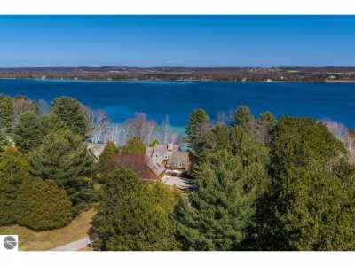 Home For Sale in Leland, Michigan