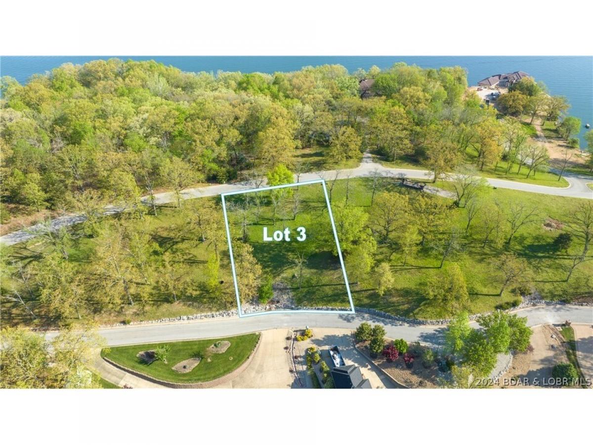 Picture of Residential Land For Sale in Osage Beach, Missouri, United States