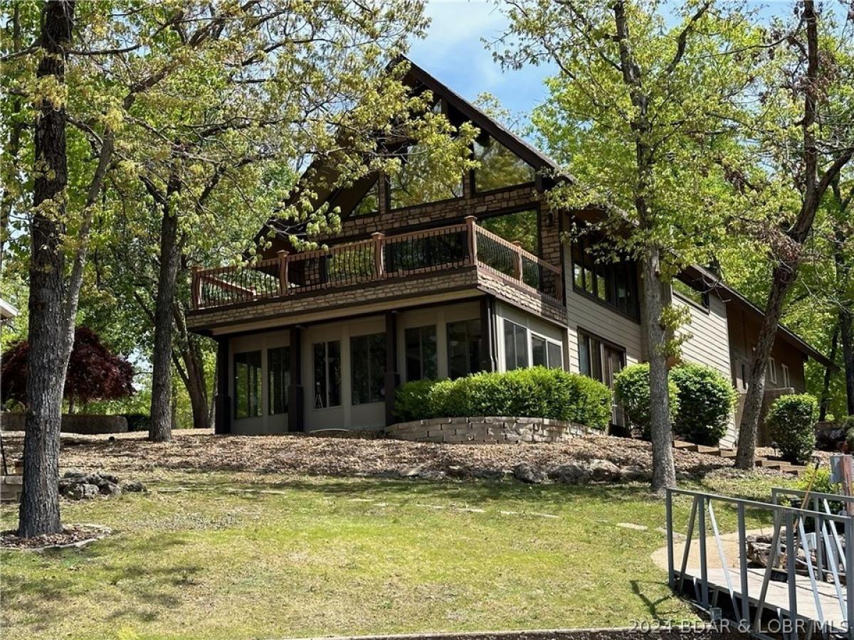 Picture of Home For Sale in Four Seasons, Missouri, United States