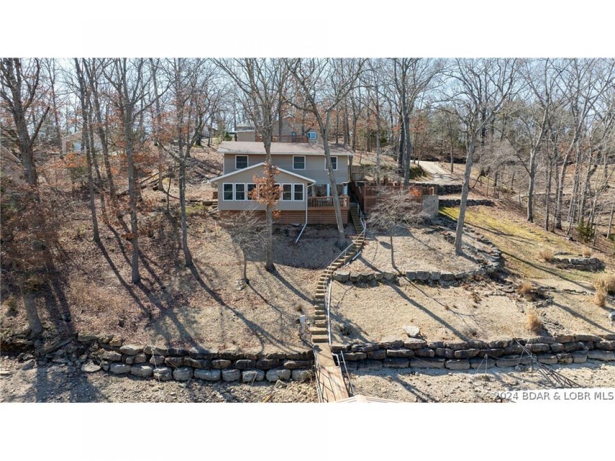 Picture of Home For Sale in Linn Creek, Missouri, United States