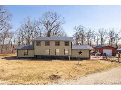 Home For Sale in Macks Creek, Missouri