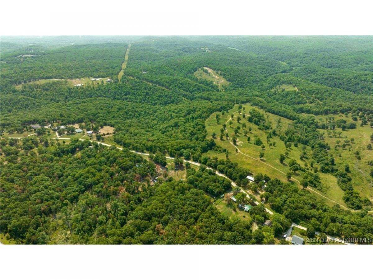 Picture of Residential Land For Sale in Macks Creek, Missouri, United States