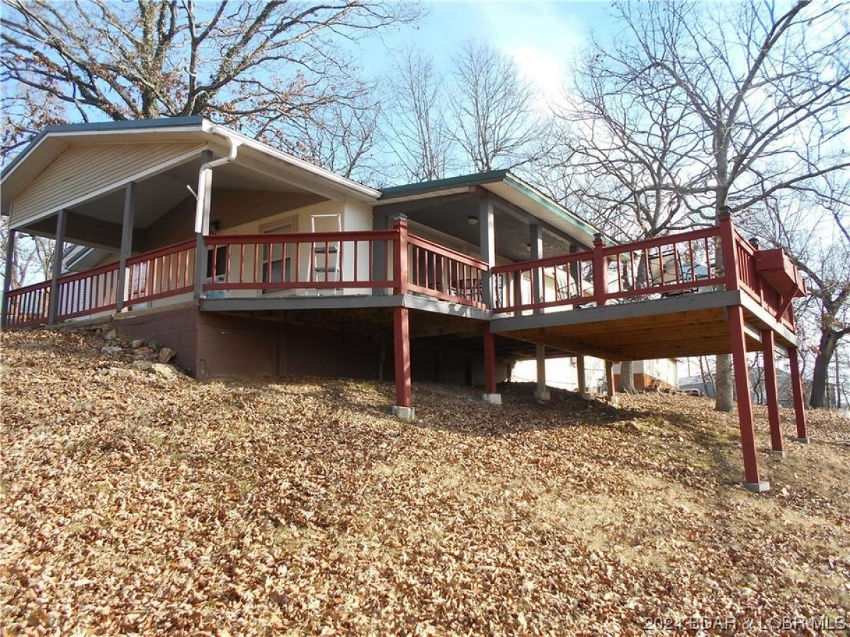 Picture of Home For Sale in Laurie, Missouri, United States