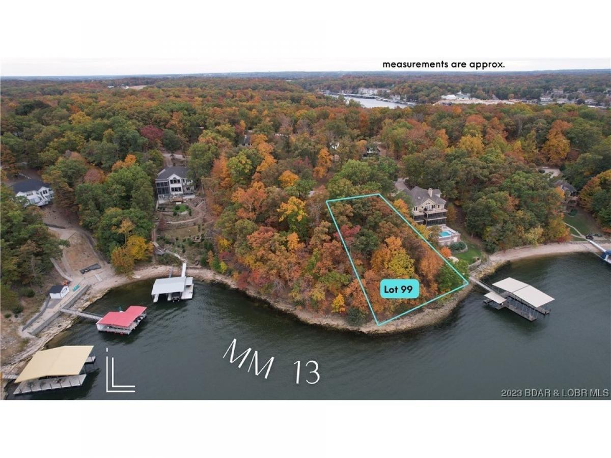 Picture of Residential Land For Sale in Sunrise Beach, Missouri, United States