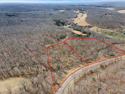 Residential Land For Sale in Edwards, Missouri