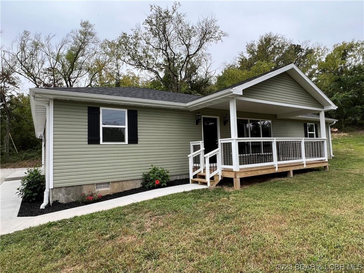 Picture of Home For Sale in Macks Creek, Missouri, United States