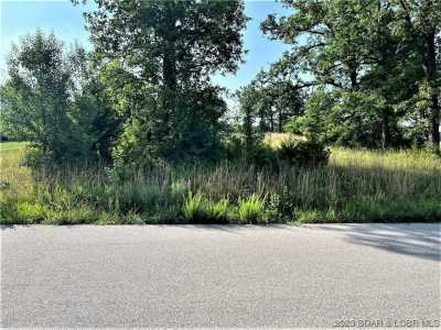 Residential Land For Sale in Laurie, Missouri