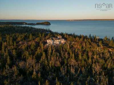 Home For Sale in Northwest Cove, Canada