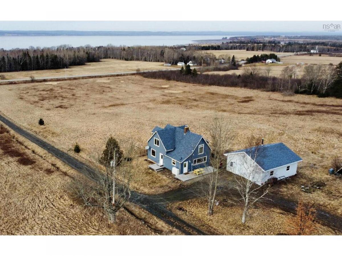 Picture of Home For Sale in Moose Brook, Nova Scotia, Canada