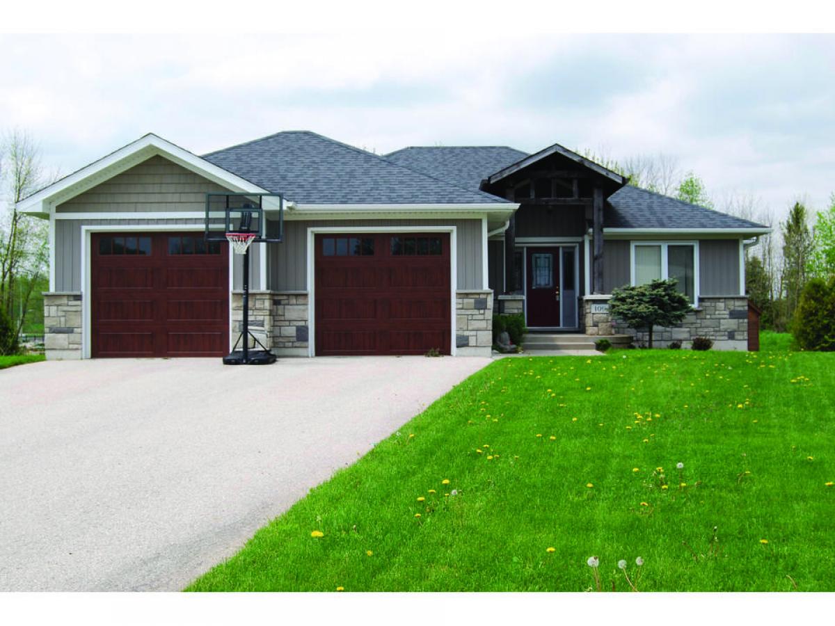 Picture of Home For Sale in Harriston, Ontario, Canada