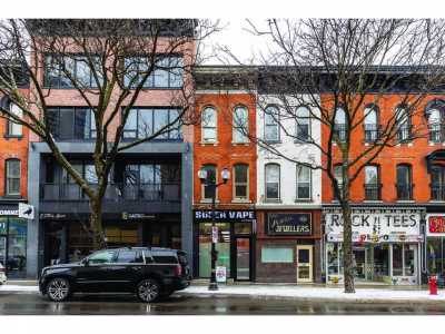 Commercial Building For Sale in 