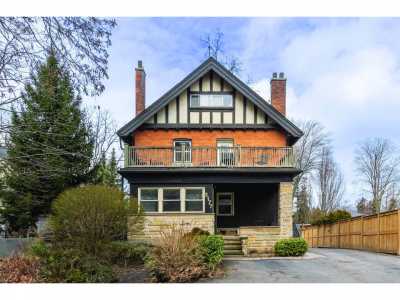 Home For Sale in Burlington, Canada