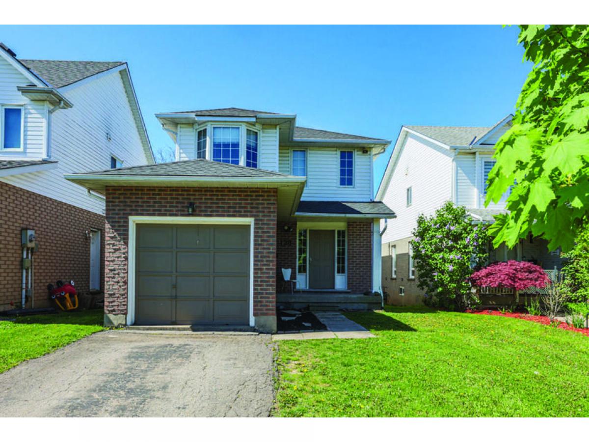 Picture of Home For Sale in Thorold, Ontario, Canada