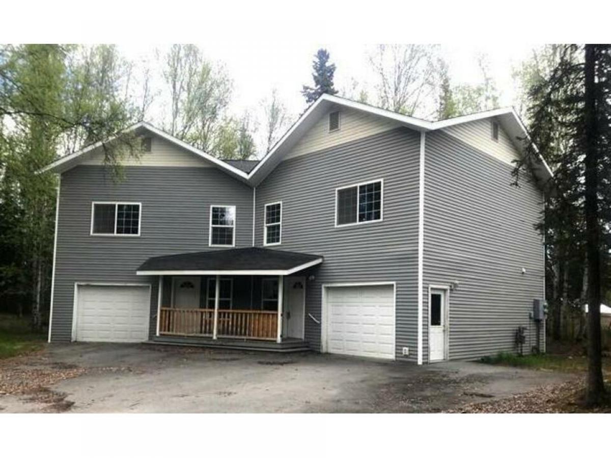 Picture of Multi-Family Home For Sale in Wasilla, Alaska, United States