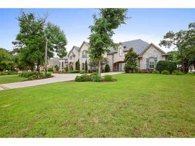 Home For Sale in McGregor, Texas