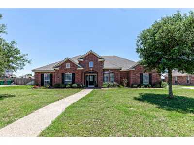 Home For Sale in Robinson, Texas