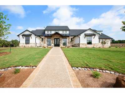 Home For Sale in China Spring, Texas