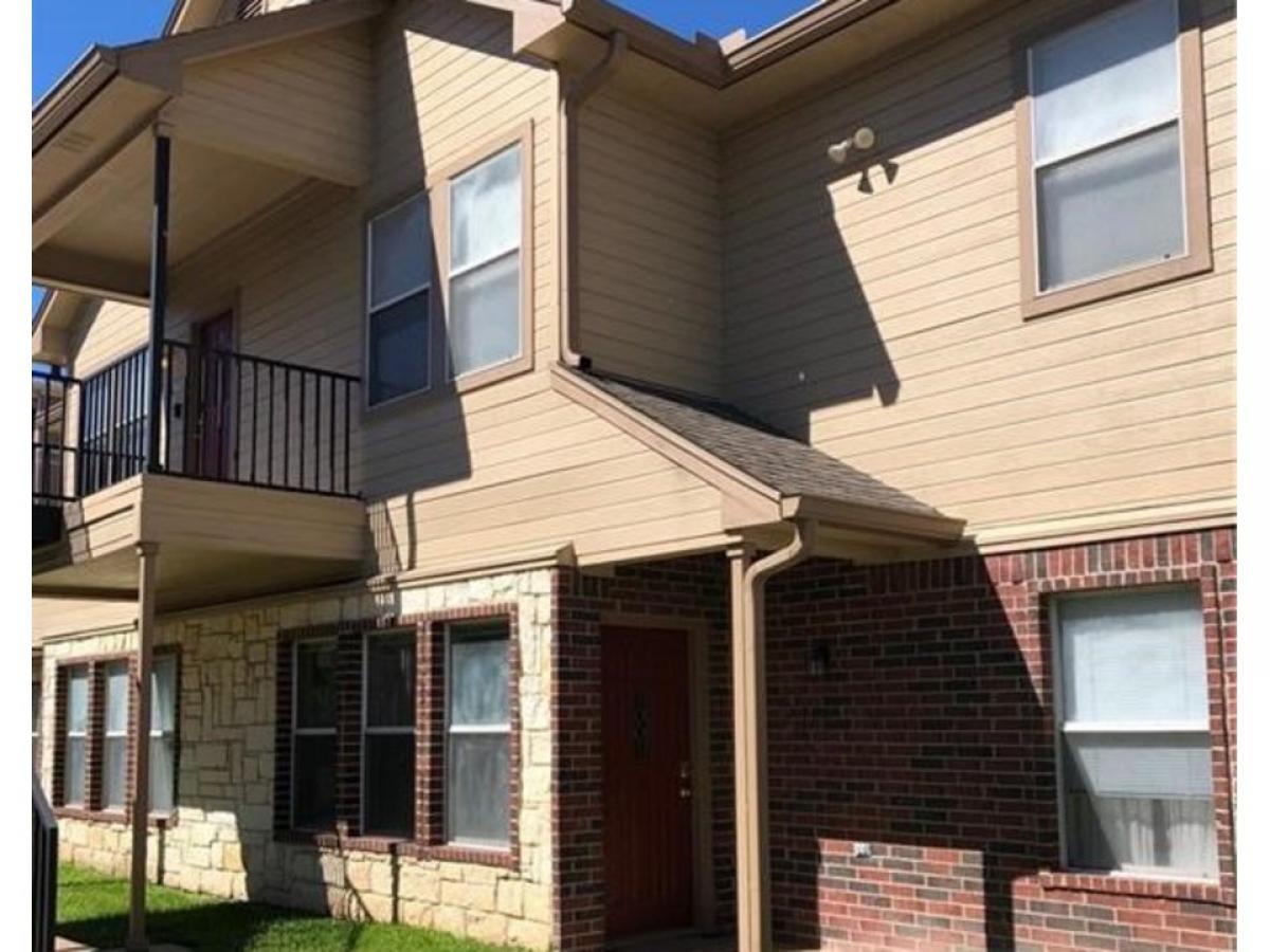 Picture of Condo For Sale in Waco, Texas, United States