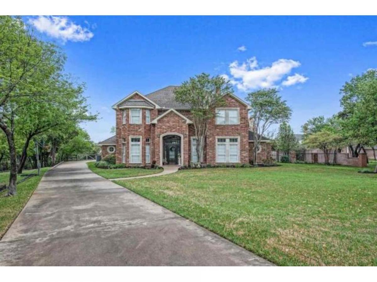 Picture of Home For Sale in China Spring, Texas, United States