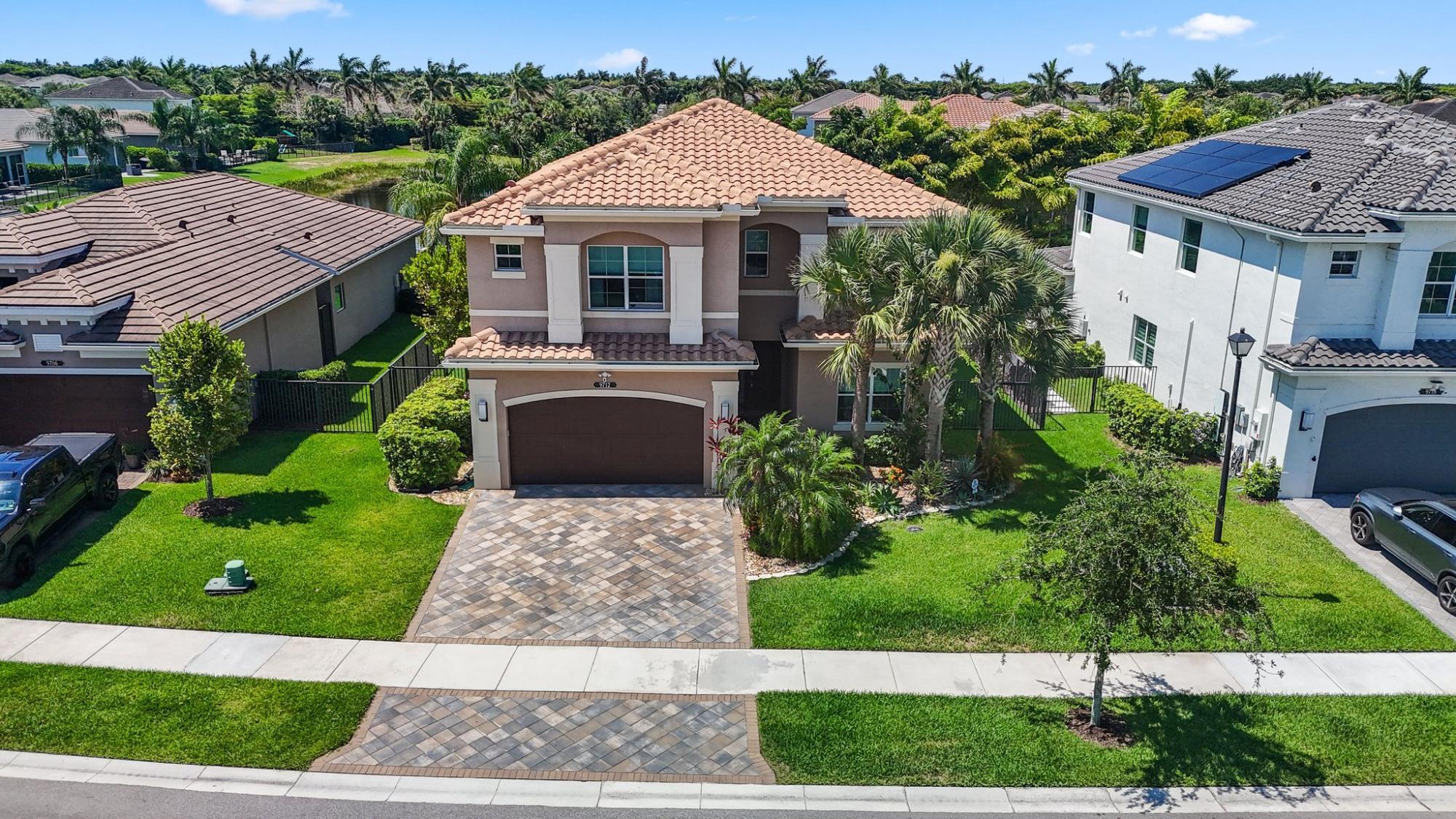 Picture of Home For Sale in West Palm Beach, Florida, United States