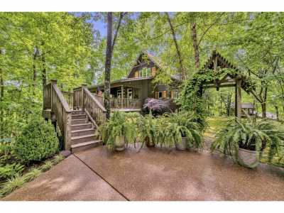 Home For Sale in Rock Island, Tennessee