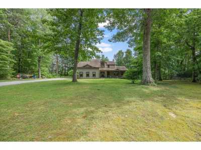 Home For Sale in Spencer, Tennessee