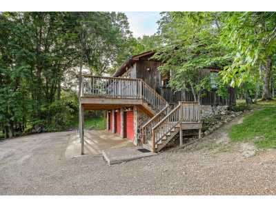 Home For Sale in Baxter, Tennessee