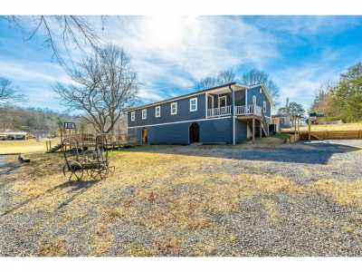 Home For Sale in South Pittsburg, Tennessee