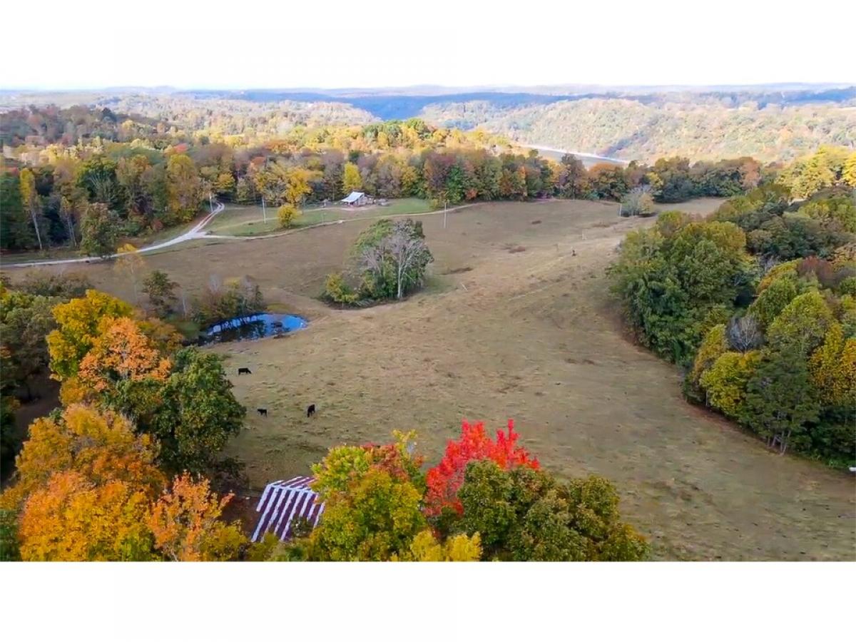 Picture of Residential Land For Sale in Byrdstown, Tennessee, United States