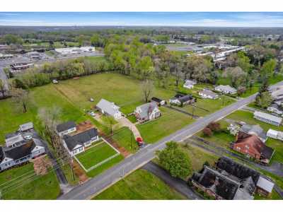 Home For Sale in Smithville, Tennessee