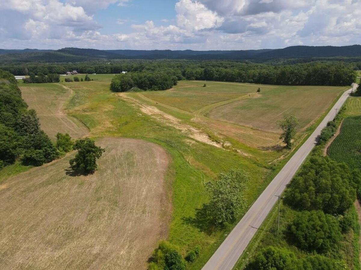 Picture of Farm For Sale in Cookeville, Tennessee, United States