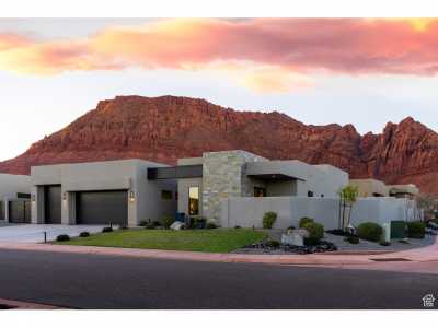 Home For Sale in Ivins, Utah