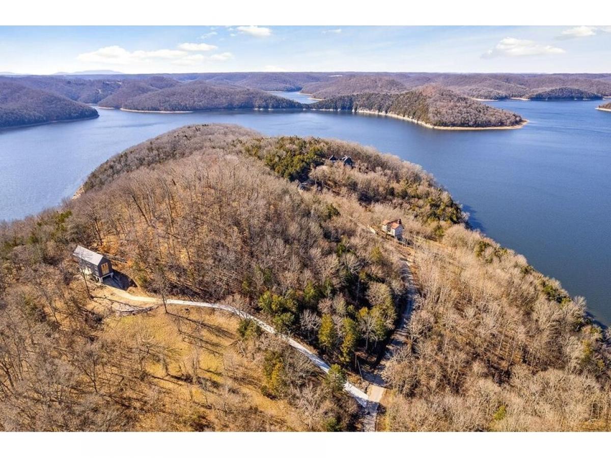 Picture of Residential Land For Sale in Silver Point, Tennessee, United States