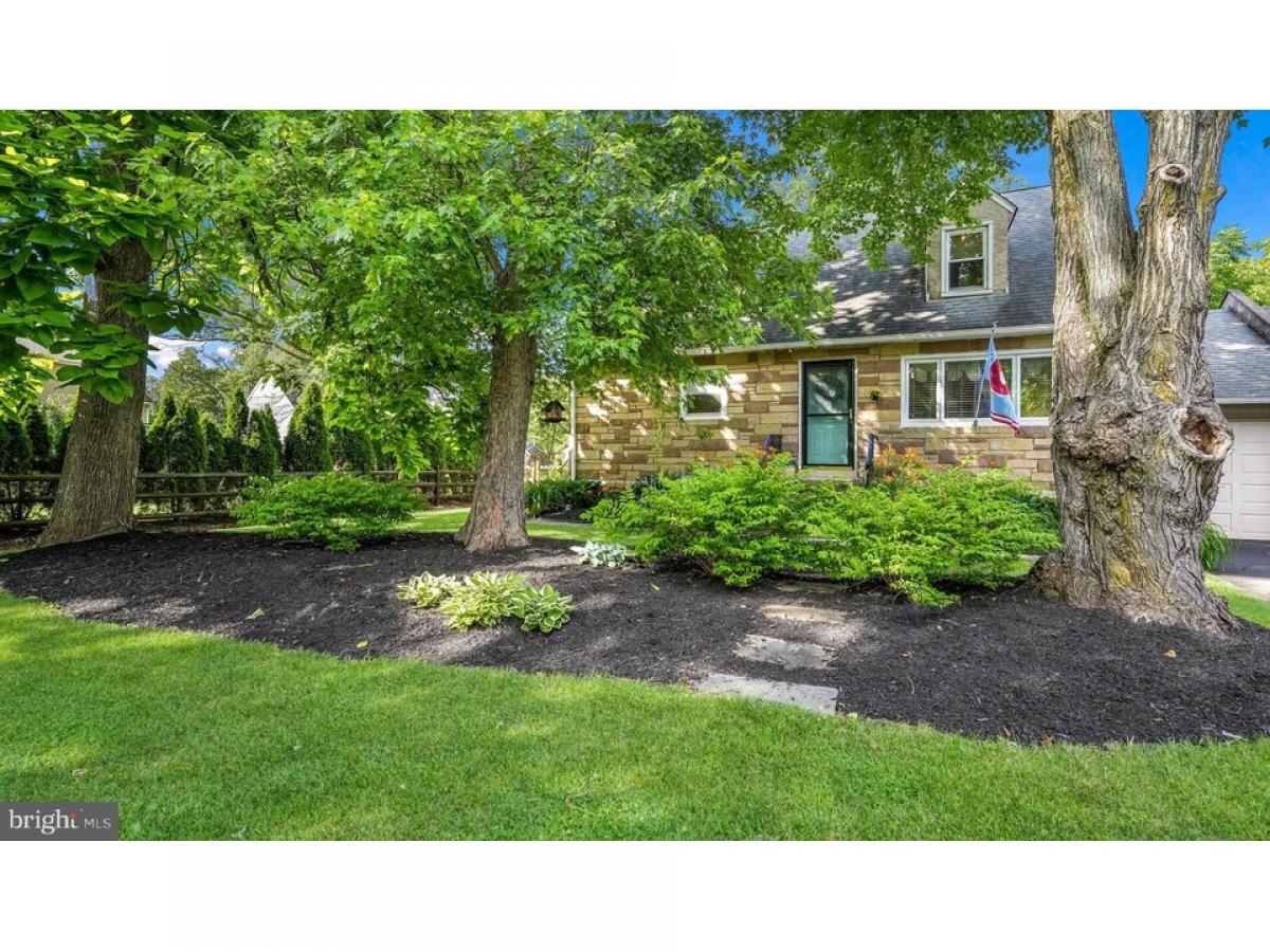 Picture of Home For Sale in Lansdale, Pennsylvania, United States