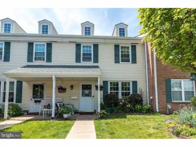 Home For Sale in Lansdale, Pennsylvania