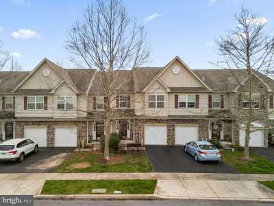 Home For Sale in Lansdale, Pennsylvania