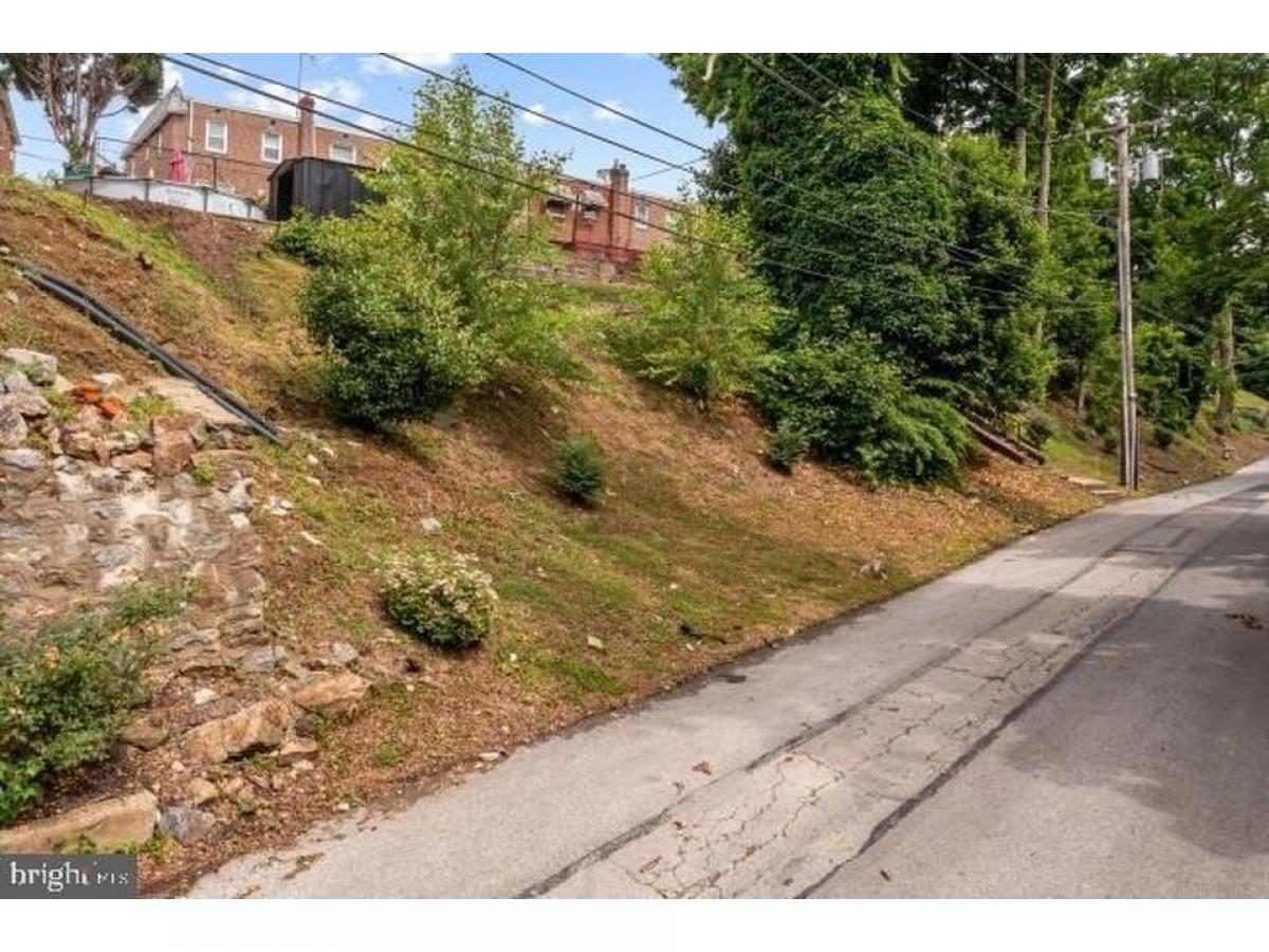 Picture of Residential Land For Sale in Drexel Hill, Pennsylvania, United States