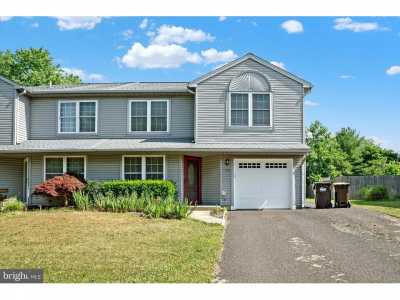 Home For Sale in Quakertown, Pennsylvania