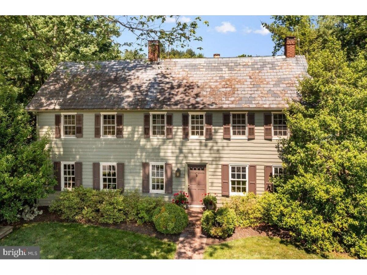 Picture of Home For Sale in Doylestown, Pennsylvania, United States