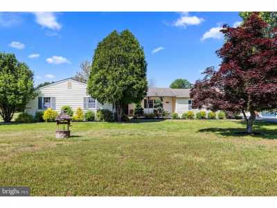 Home For Sale in Erwinna, Pennsylvania