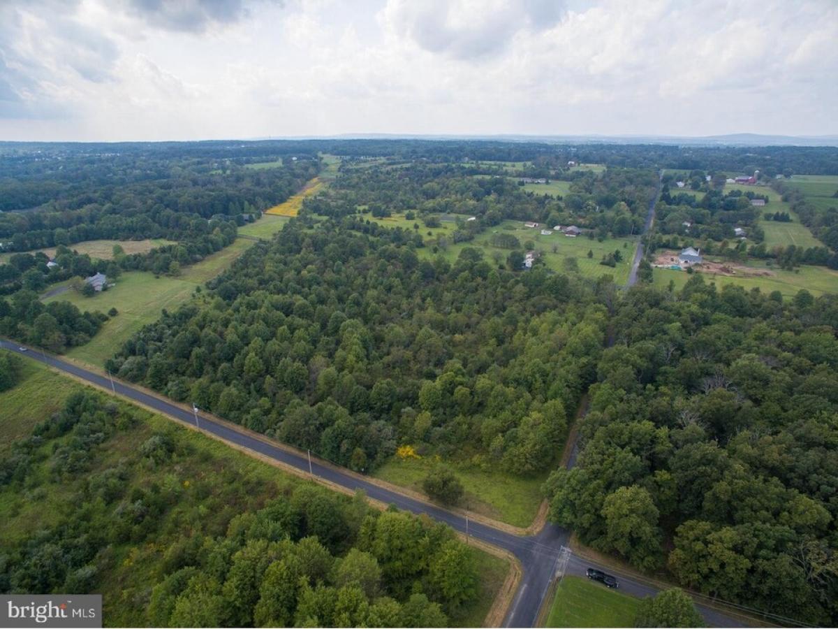 Picture of Residential Land For Sale in Pipersville, Pennsylvania, United States