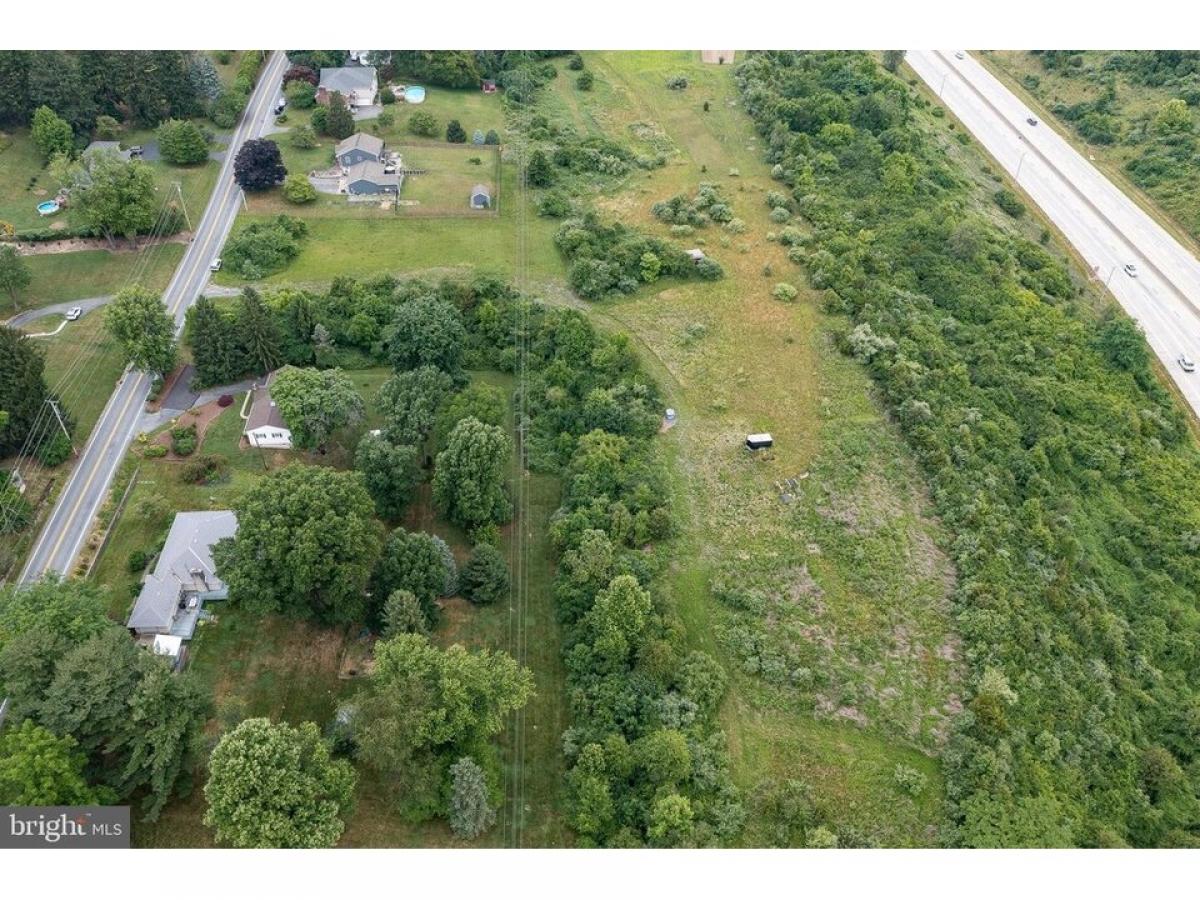 Picture of Residential Land For Sale in Reading, Pennsylvania, United States