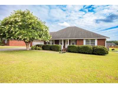 Home For Sale in Thomasville, Georgia