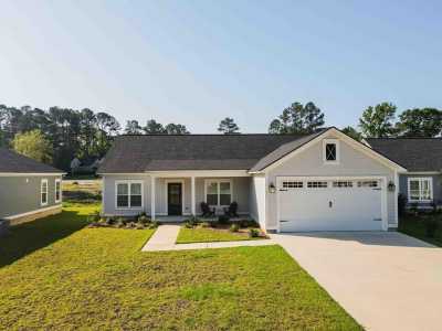 Home For Sale in Thomasville, Georgia